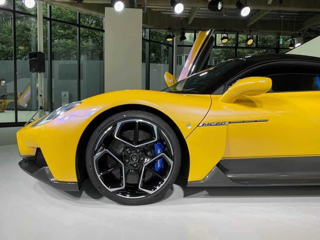 Maserati Japan | マセラティ ジャパンさんのインスタグラム写真 - (Maserati Japan | マセラティ ジャパンInstagram)「マセラティの新時代の到来を告げるモデル MC20、日本上陸。 https://www.maserati.com/jp/ja/models/mc20  #MaseratiMC20 #MaseratiMMXX  #Maserati  #MMXXTokyo」9月13日 13時23分 - maseratijp