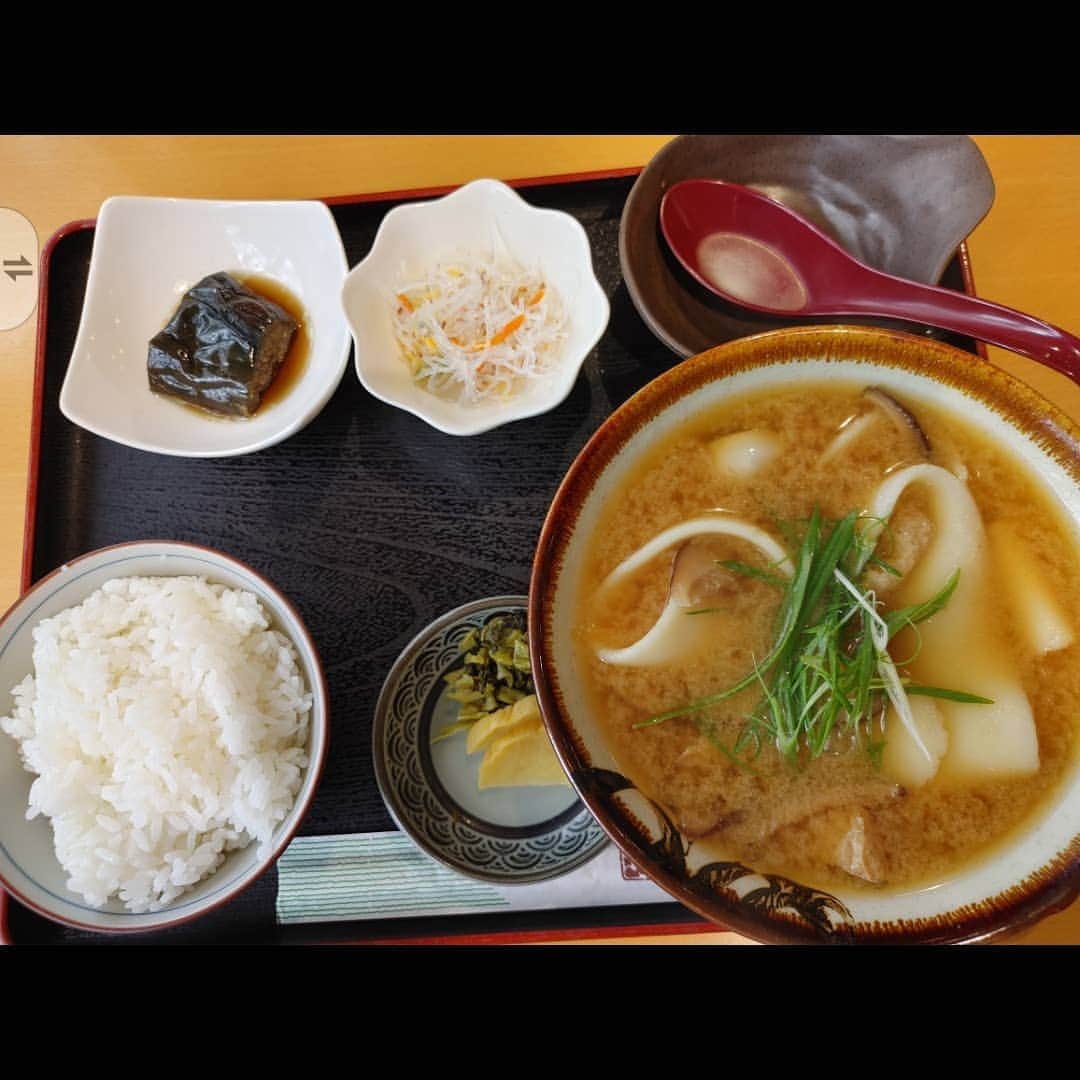 岩野理沙のグルメインスタ