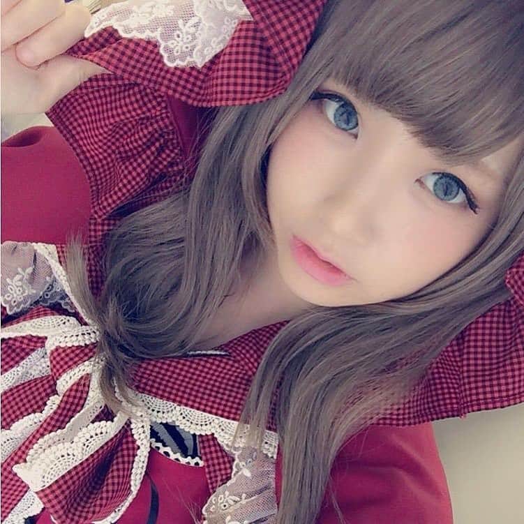 のインスタグラム：「#えなこ #えなこりん #enako #コスプレ #コスプレイヤー #cosplay #cosplayers #ファッション #かわいい #可愛い #ネイル #モデル #大好き #ネイル #コスメ #ヘアアレンジ #コーデ #ファインダー越しの私の世界」
