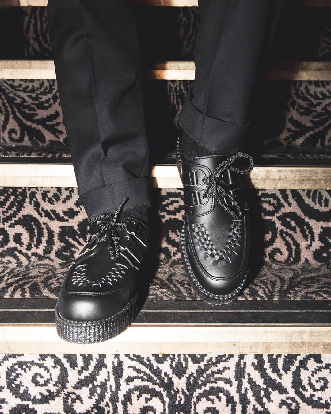 アンダーグラウンドのインスタグラム：「The Original Wulfrun Creeper- Algender from size 2-12. This is the Vegan friendly option, each pair is handmade in a family owned factory and produced with eco-friendly micro fribres.⁠ ⁠ ⁠ **Step by step we work to improve our environmental footprint. As an independent company we can use our freedom to select products from ethical and local suppliers and we are able to commit to small batch production.**」