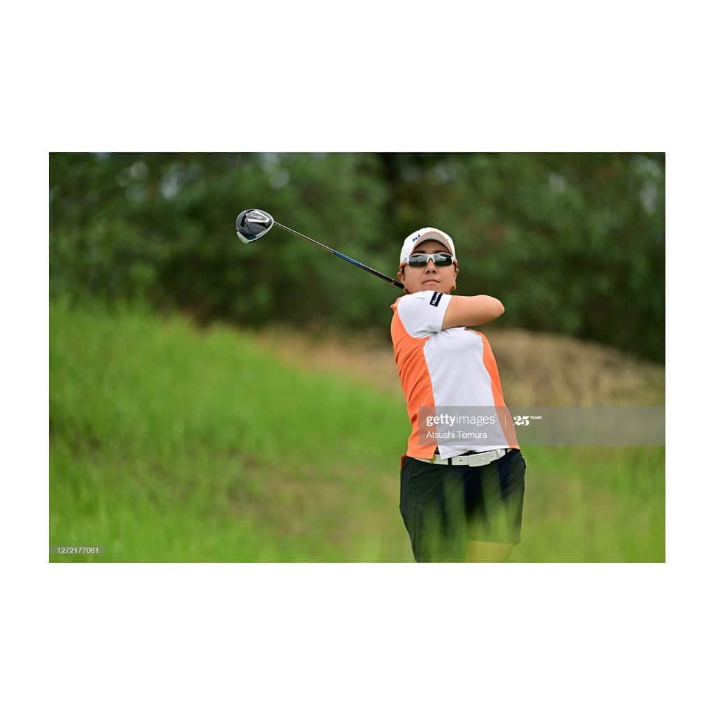 宮里美香のインスタグラム：「*** 日本女子プロゴルフ選手権大会 コニカミノルタ杯⛳️ 大会4日間を終えました。 . Total -4で18位タイ . 今週も沢山の応援メッセージありがとうございました😊 . 最終日にスコアを伸ばせなかったのは悔しいですが…😣 でも、ここ最近はいい感じのフィーリングでゴルフが出来ています！ 次こそは優勝争いをしたいです！！ . 来週はスポンサーである、デサントさんの大会です🏌️‍♀️ 今年こそは頑張るぞ〜💪 . . #golf #jlpga #munsingwear #oakley  #briefinggolf #bettereveryday  #日本女子プロゴルフ選手権大会コニカミノルタ杯 #応援ありがとうございました  #来週も頑張ります」