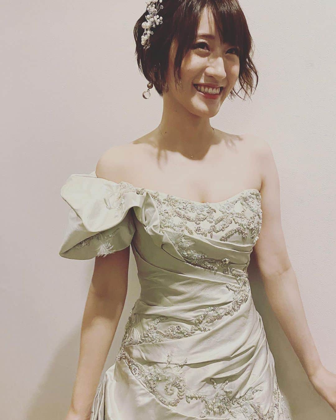 松原凜子さんのインスタグラム写真 - (松原凜子Instagram)「ドレス着るのひっさびさだな…！ 最近ボーイッシュ寄りだったので、思い切りぶりっとしてみました😳」9月13日 17時15分 - rinko_matsubara