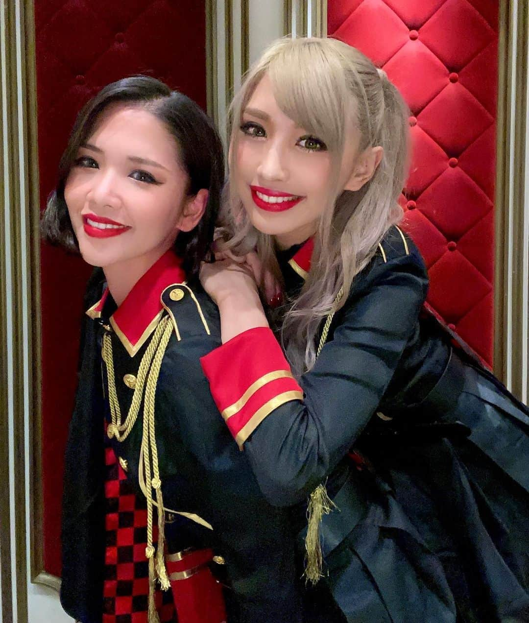 Yukkyさんのインスタグラム写真 - (YukkyInstagram)「🖤＋🤍 #黑奈奈白  . . . . . #burlesquetokyo#showclub#showgirl#showdancer#dancer#anime#costume#バーレスク東京#バーレスク#ダンサー#東京喰種#安久#アニメ#コスチューム#パフォーマー」9月13日 19時03分 - _5y_k_y1_