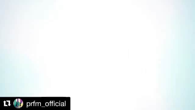 MIKIKOのインスタグラム：「楽しいMVに仕上がりました フルサイズ解禁楽しみだー。 #Repost @prfm_official with @get_repost ・・・ 9/16(水)発売 New Single「Time Warp」発売に先がけMVのショートバージョンが公開！！今回のMVのテーマは「早送りと巻き戻し」⏩⏪ ストーリーズのリンクから要CHECK!  "Time Warp" MV short ver. just arrived! link in stories. #prfm」