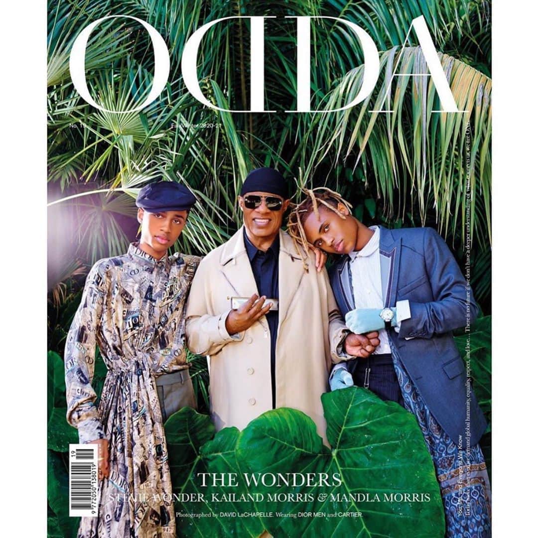 キム・ジョーンズのインスタグラム：「Sunday mood @oddamagazine with the lovely wonder family - @mandlamorris @kailandmorris and Stevie wonder in @dior @trustjudyblame hope to see you all soon !」