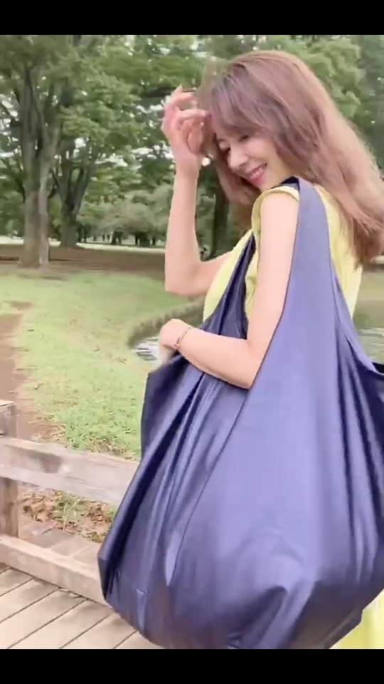 杉山由紀子のインスタグラム：「@yamatoya1892 さんの アンバサダーの由紀子です✨ * 今回はキキ2  マイバックELのムラサキを持ってお出かけ♥ * 大容量でほんとに使えるこのバッグ♥ ぜひインスタみてみてね(^^)♬」