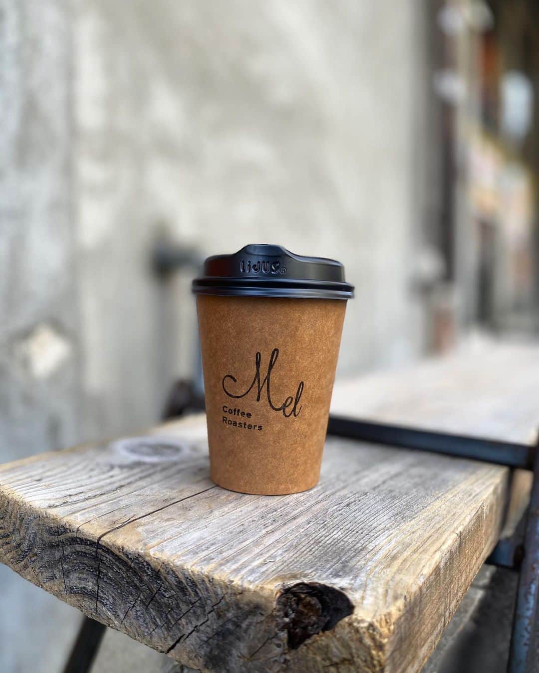 Mel Coffeeさんのインスタグラム写真 - (Mel CoffeeInstagram)「. 明日はお休みです。 火曜日は10:00~となります！  #melcoffeeroasters #specialtycoffee #osakacoffee #osakacafe #osakacoffeeroaster #takeaway #takeout #osaka」9月13日 20時03分 - melcoffeeroasters