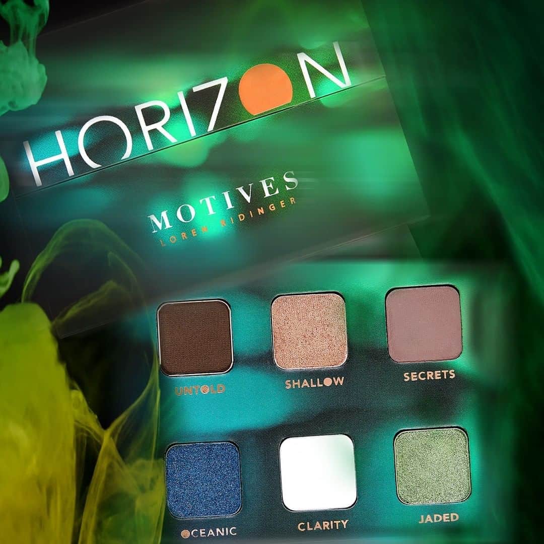 Motives Cosmeticsさんのインスタグラム写真 - (Motives CosmeticsInstagram)「Experience your new Horizon with the Motives Horizon Eye Shadow Palette. This palette features six eye shadows including everyday neutrals + fun pop colors💙💚 to create natural & bold looks.  TAP TO PRE-ORDER NOW. . . . . . #motivescosmetics #motives #makeup #beauty #makeupartist #mua #girlboss #entrepreneur #beyourownboss #everydaymakeup #naturalmakeup #everydaybeauty #MAIC2020 #horizon」9月14日 6時00分 - motivescosmetics