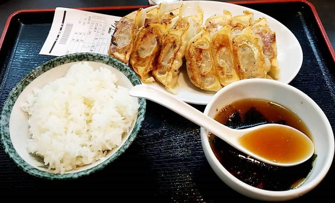 町田星児さんのインスタグラム写真 - (町田星児Instagram)「正解は、この前王将で食べた餃子でした！正解者は2名でした！ #アップクイズの正解 #アップクイズ」9月14日 6時30分 - machidaseiji