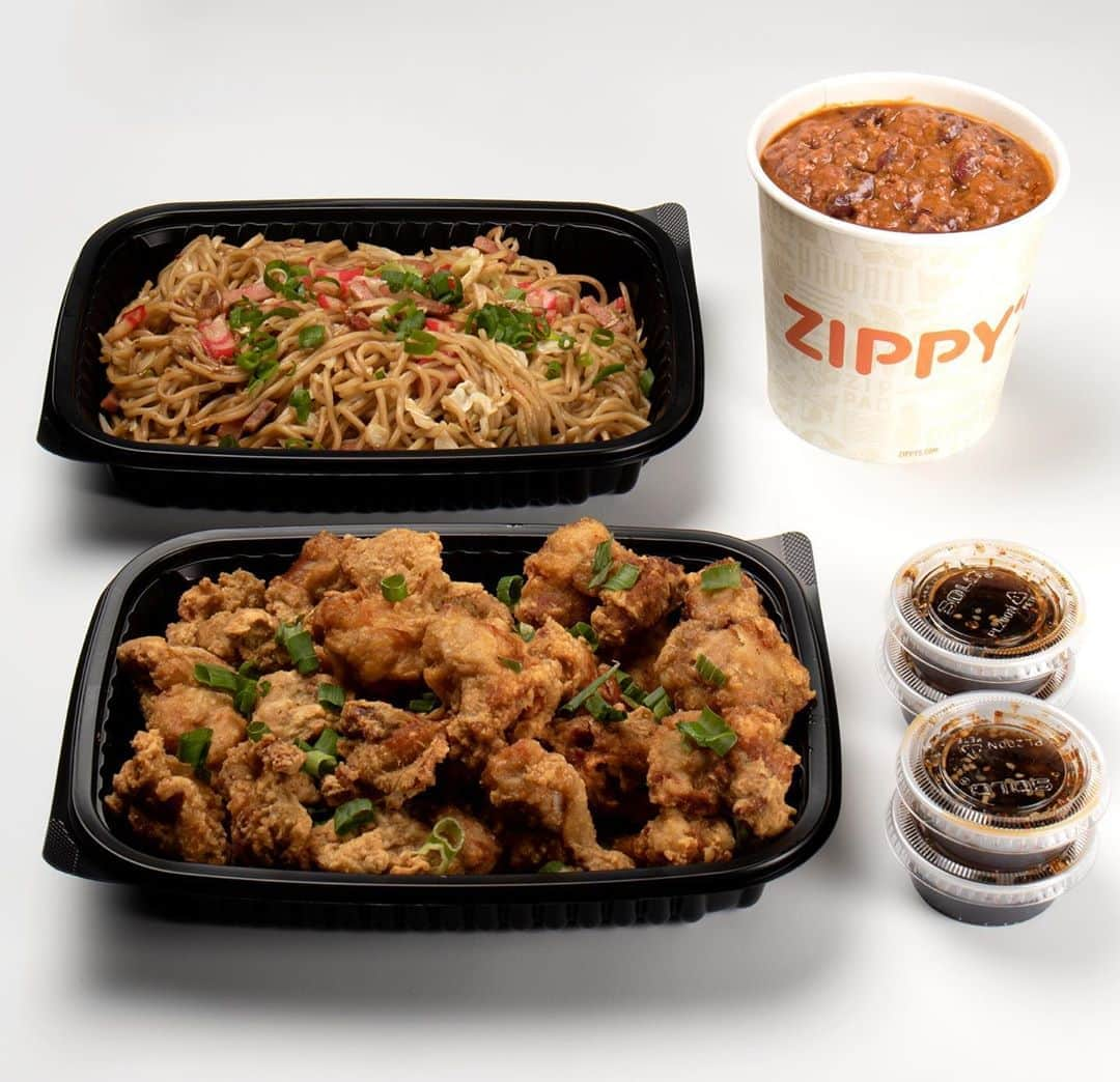 Zippy's Restaurantsさんのインスタグラム写真 - (Zippy's RestaurantsInstagram)「An #OhanaPac on the first Sunday of the NFL season is the right play call. Tell your offensive coordinator to order and pay ahead on Zippys.com or our mobile app.」9月14日 6時51分 - zippys