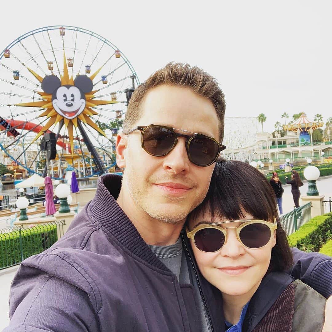 E! Onlineさんのインスタグラム写真 - (E! OnlineInstagram)「A love right out of a Storybrooke: Josh Dallas and Ginnifer Goodwin met on #OUAT and are now living happily ever after... (📷: Instagram)」9月14日 7時02分 - enews