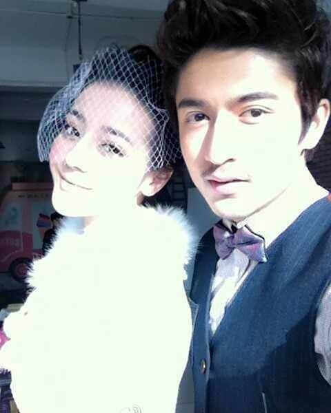 ディルラバ・ディルムラット（Dilraba Dilmurat）さんのインスタグラム写真 - (ディルラバ・ディルムラット（Dilraba Dilmurat）Instagram)「#迪丽热巴 #热巴 #胖迪 #小迪 #dilirebadilmurat #dilireba #dilraba #dilrabadilmurat」9月14日 6時57分 - dilrabalovers_