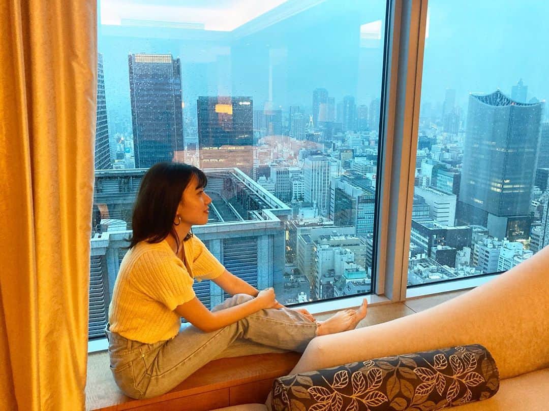 荒木悠衣のインスタグラム：「- YouTube撮影... 高いところ気絶するから見ない」