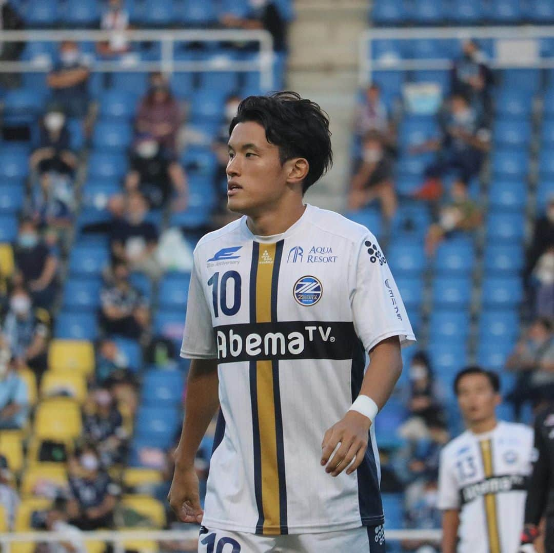 FC町田ゼルビアさんのインスタグラム写真 - (FC町田ゼルビアInstagram)「フォトギャラリー📸⚽️ ﻿ ● 町田 1 - 2 福岡 ﻿ #平戸太貴 #安藤瑞季 #髙江麗央 #小田逸稀 #秋元陽太 #吉尾海夏 #佐野海舟 #奥山政幸 #マソビッチ #水本裕貴﻿  #FC町田ゼルビア #zelvia #Jリーグ #サッカー #スポーツ #soccer #football #JLeague #町田﻿ #ベスト電器スタジアム #ベススタ #初ゴール」9月13日 23時10分 - fcmachidazelvia