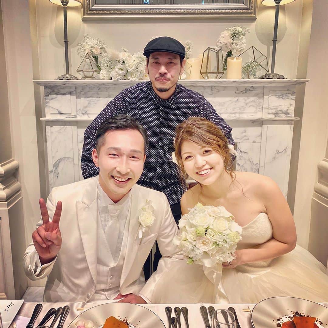 RYO the SKYWALKERのインスタグラム：「SWAG BEATZ HOPEの結婚披露宴でうたわせてもらいました！  本当におめでとう！！㊗️🎉  末長く仲良くねー🙌」