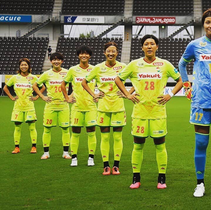 ジェフユナイテッド市原・千葉のインスタグラム：「ジェフレディース公式Instagramでは試合の写真のほか、練習の様子や選手の紹介などを配信中📸 ぜひジェフレディースのフォローもお願いします💁‍♀️  #jefunited #ジェフレディース #ladies #なでしこ #なでしこリーグ #女子サッカー」