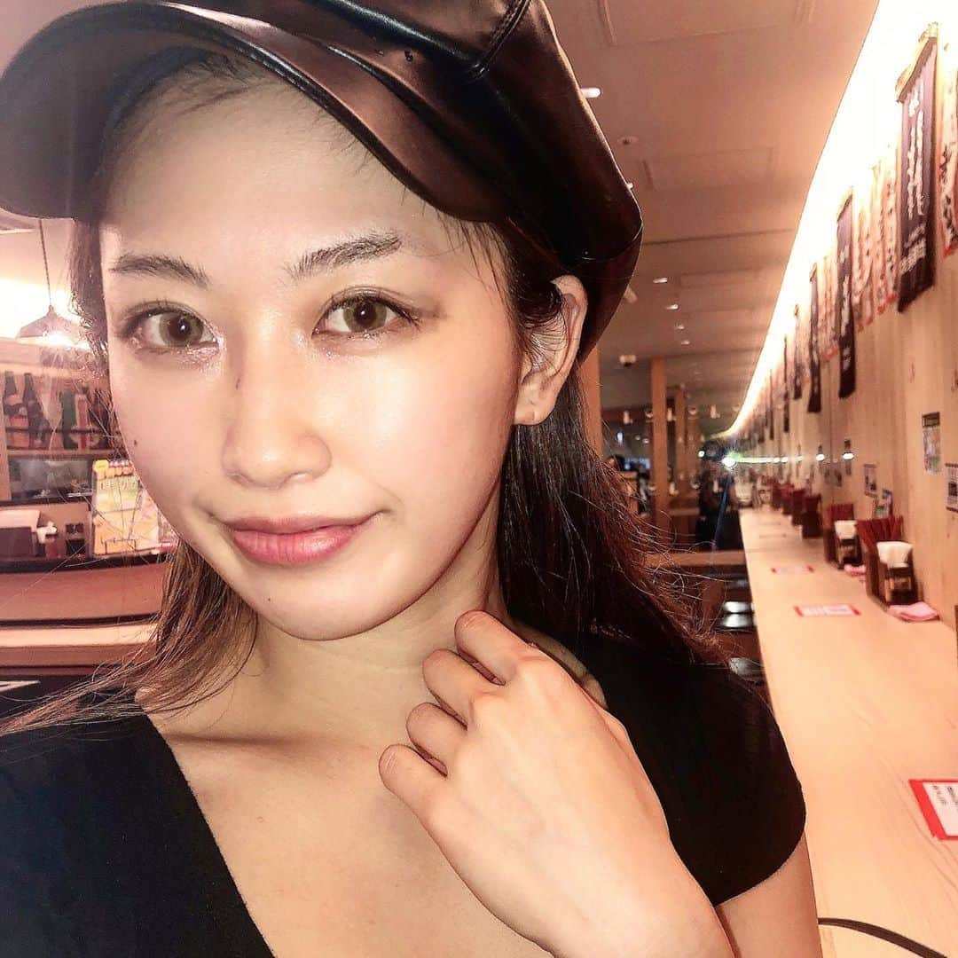 春乃舞利乃さんのインスタグラム写真 - (春乃舞利乃Instagram)「東京中央美容外科横浜院@tcb_yokohama で #GLP1ダイエット　に挑戦させて頂いています🙏🏻✨ . 大西雅樹先生　@dr.onishi に担当して頂いているんですが、カウンセリングもしっかりとして頂いてわかりやすかったです✨ . 経過などストーリーにハイライトで載せるので見てくださいね✨😊 . .最近は加工なしでも顔のお肉がわからなくなってきて嬉しい💕 来月までにあと2キロ位落とせたら嬉しいな😊 . . 経過はストーリーにのせてるので見てもらえると嬉しいです😊 . .  #ダイエットならtcb東京中央美容外科  #美容整形ならtcb東京中央美容外科  #東京中央美容外科 #美容外科 #横浜　#東京中央美容外科横浜院 #大西雅樹 #ダイエット　#PR  #ダンサー　#食事制限なし　#ホルモンバランス　#ストレスフリーになりたい  #tcb東京中央美容外科」9月14日 0時01分 - marinon_beaute