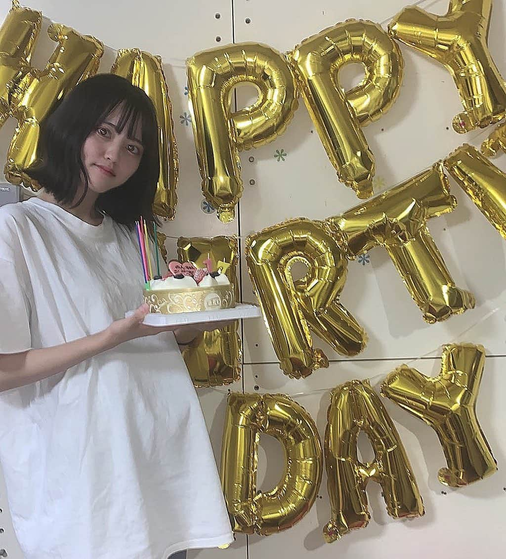 夏目一花さんのインスタグラム写真 - (夏目一花Instagram)「17歳の誕生日は1日家族と過ごしました👶🤍  #mybirthday #birthday」9月14日 0時12分 - natsume_me__