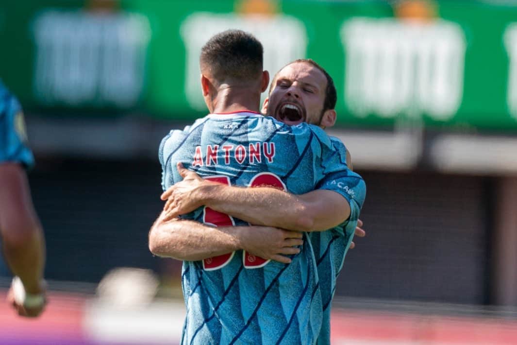 デイリー・ブリントのインスタグラム：「Great start of the season! 3 points, clean sheet! ❌❌❌ @antony00 Congrats with your first goal! 💪🏻👊🏻」