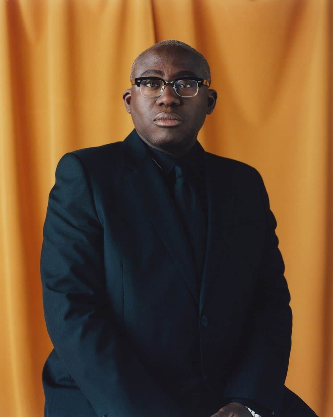 TIME Magazineさんのインスタグラム写真 - (TIME MagazineInstagram)「"My Blackness has never been a hindrance to me," @britishvogue editor in chief @edward_enninful says. Yet he is no stranger to the passing abuses of systemic racism. In mid-July, while entering British Vogue's London headquarters, he was racially profiled by a security guard who told him to enter via the loading bay instead. This summer, in the wake of worldwide Black Lives Matter protests sparked by the killing of George Floyd, we are seeing a seismic reckoning across industries, scrutinizing who is doing what and who is not doing enough to bring about real change in equality and representation, writes Diana Evans. "My problem is that there's a lot of virtue-signaling going on," Enninful says. "But everyone’s listening now, and we need to take advantage of that. This is not the time for tiptoeing." Read more at the link in bio. Photograph by @campbelladdy for TIME」9月14日 0時51分 - time