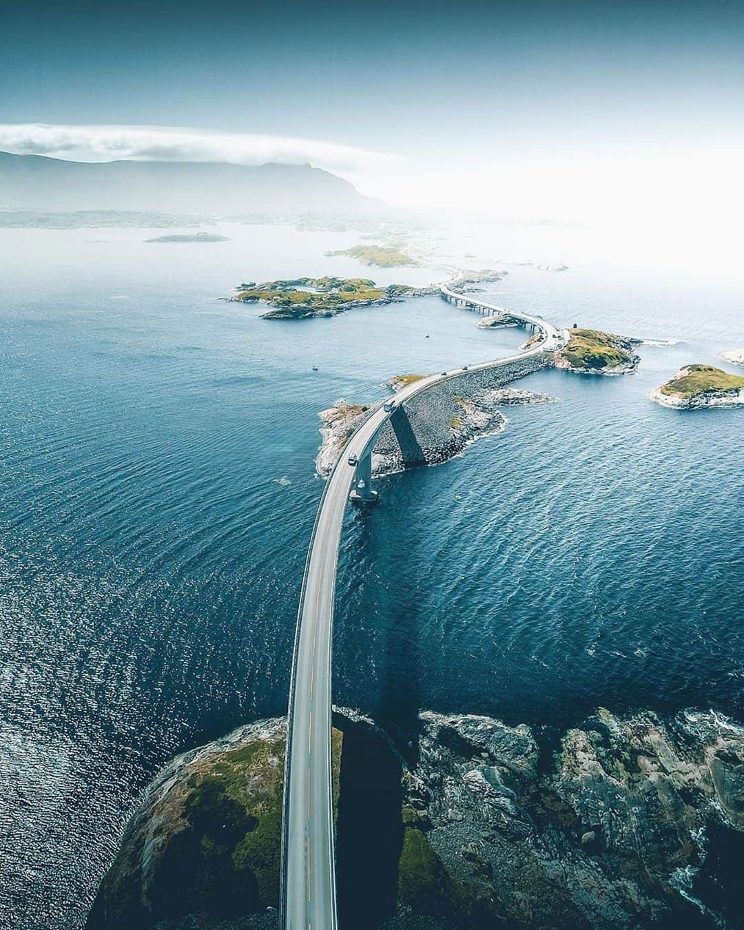 Instagramさんのインスタグラム写真 - (InstagramInstagram)「#HelloFrom the Atlantic Road in Norway. We are dreaming of a road trip along this coastal road that stretches across the ocean. The Atlantic Road is made up of a series of bridges and causeways built on several small islands and islets that connects the island of Averøy with the mainland.⁣ ⁣ Photo by @skeye_photo」9月14日 1時05分 - instagram