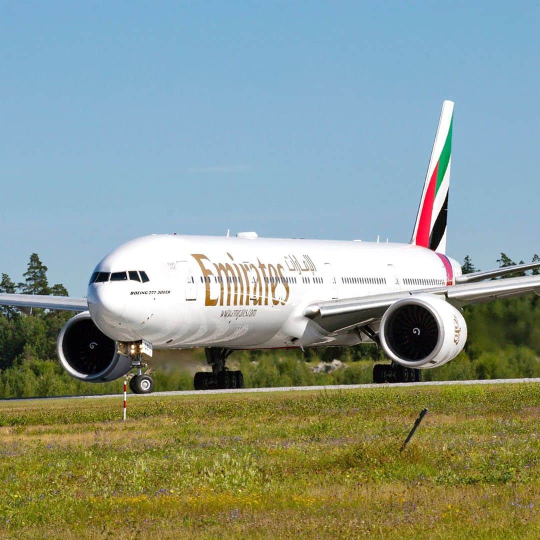 エミレーツ航空さんのインスタグラム写真 - (エミレーツ航空Instagram)「We restored connectivity to more than half of our pre-pandemic passenger destination network in August.  This month, we are adding even more routes, taking our passenger destination count to 86.   Fly better and safer on Emirates to six continents with a convenient stop in @DXB.  Click on our Instagram Stories to see where we touched down last month.  Images credit: @flyrosta @king.aviation @giuliano.spotter @marta_s8c @osloplanespotter @stockholm.spotter」9月14日 1時10分 - emirates