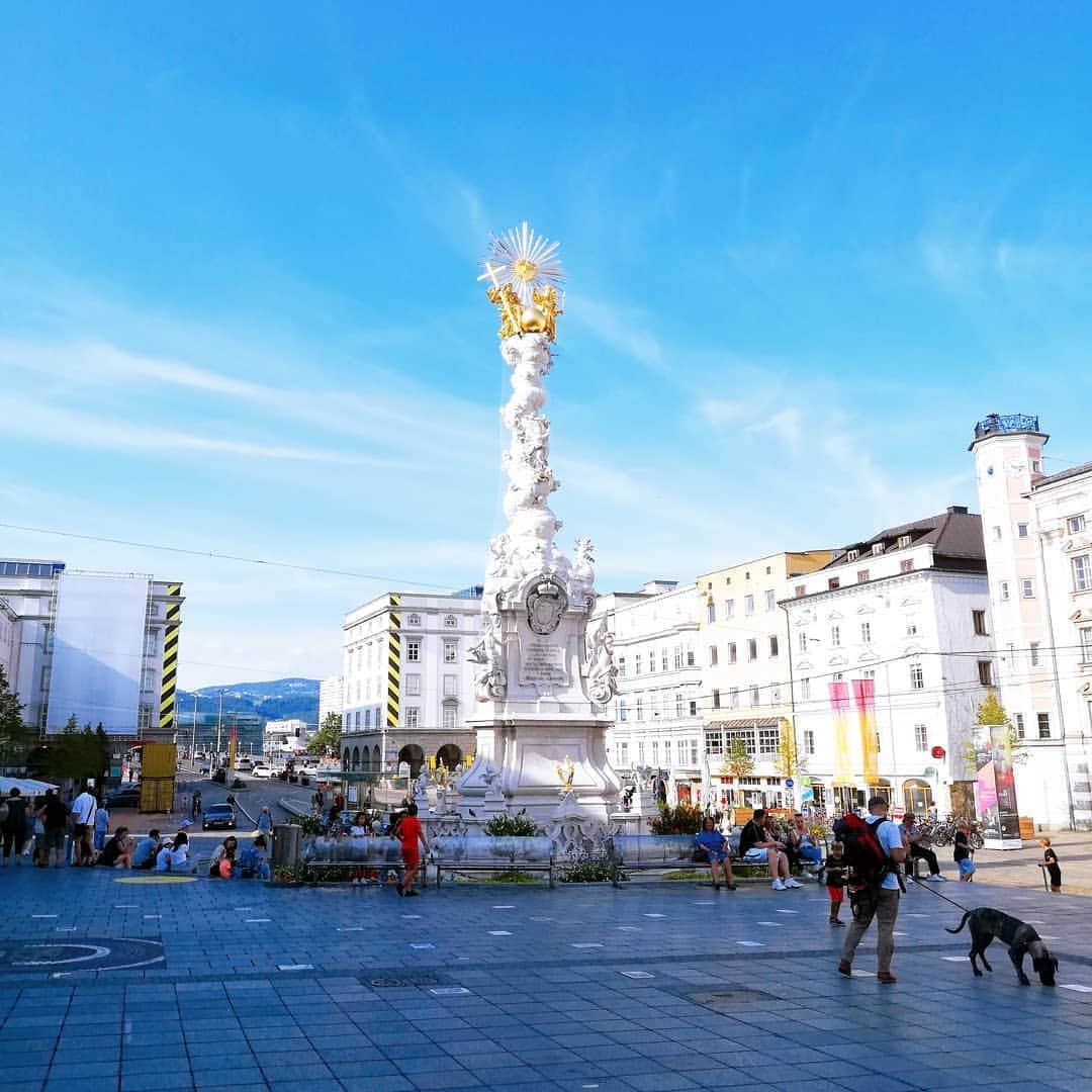 清水陽子さんのインスタグラム写真 - (清水陽子Instagram)「City of Linz / Ars Electronica Festival 2020✨ #arselectronica #arselectronicafestival #arselectronica20 #inkeplersgardens #arselectronicacenter #linz」9月14日 1時31分 - yokoshimizuart