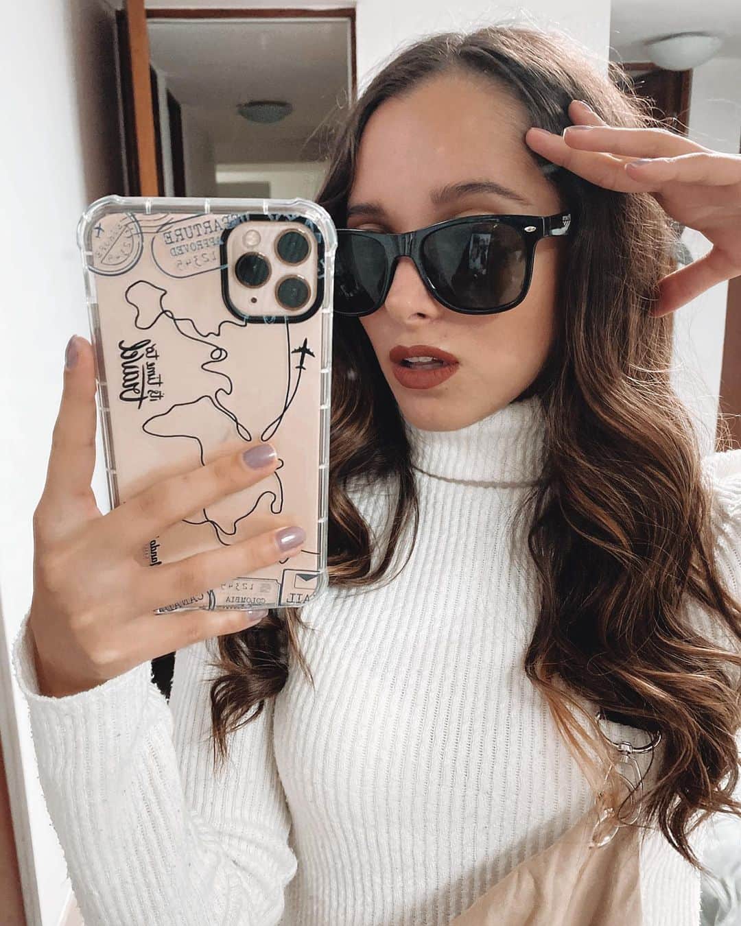 ミッチェル・オルベラのインスタグラム：「Ser la energía que quiero atraer...」