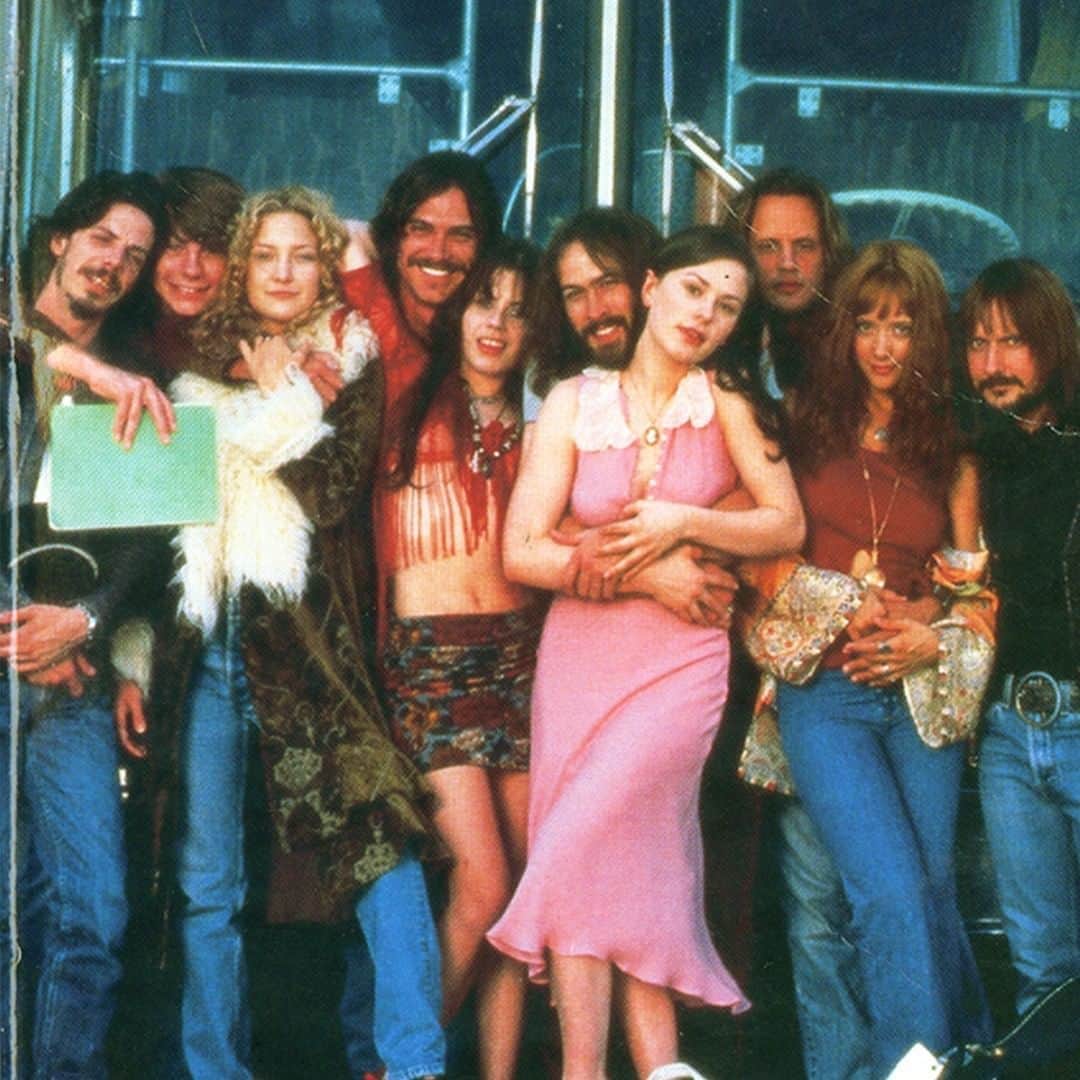 Amazon Videoさんのインスタグラム写真 - (Amazon VideoInstagram)「“Groupies sleep with rock stars because they want to be near someone famous. We’re here because of the music. We are band aids.” Happy 20th anniversary to Almost Famous. 🌟  (📷: Neal Preston/Paramount via @entertainmentweekly)」9月14日 3時15分 - primevideo