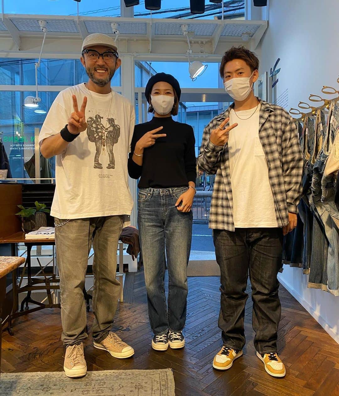 のインスタグラム：「DENHAM Daikanyama Store  @mountain_research @denhamthejeanmaker @denham @denhamjapan @denham_china @denham_daikanyama」
