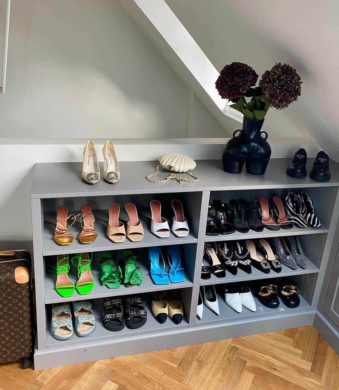 ペニーレ・タイスベックのインスタグラム：「From yesterday’s shoe talk 👡👡👡 Thanks to everyone who joined♥️」