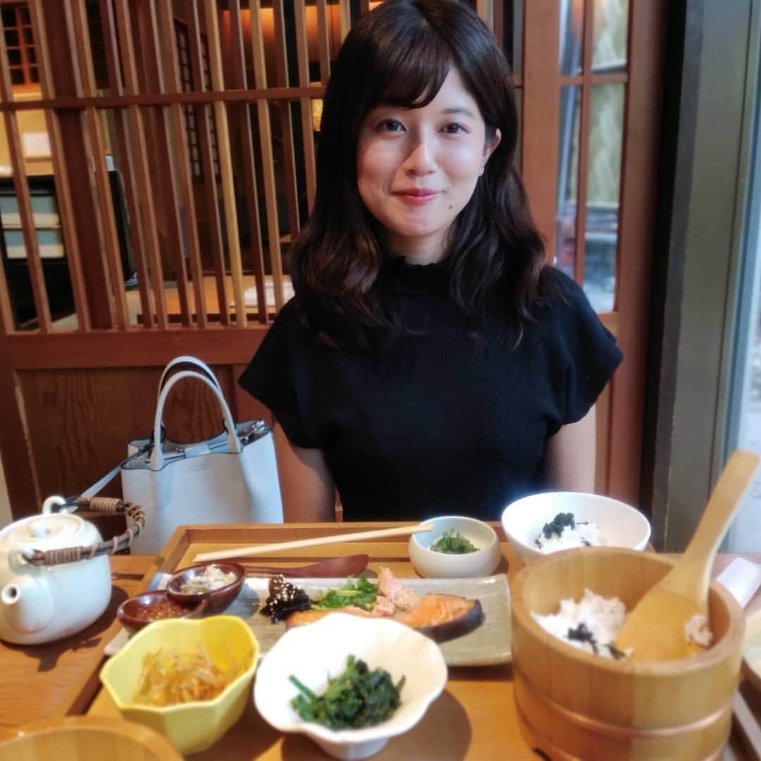 小林礼奈さんのインスタグラム写真 - (小林礼奈Instagram)「お茶漬け 美味しかったな〜 渋谷にこんな場所があったなんて知らなかった🥺🙌❤️」9月14日 16時23分 - kobayashi_ayana0218