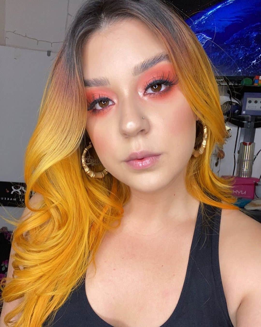 NYX Cosmeticsさんのインスタグラム写真 - (NYX CosmeticsInstagram)「That glow thooo 🌟 #NYXProfessionalMakeup PRO Artist @andreasantiago slays this ultra dewy base using our Honey Dew Me Up Primer + Total Control Drop Foundation in 'Natural' + Born To Glow Radiant Concealer in 'Vanilla' 💛✨ • #nyxcosmetics #crueltyfreebeauty」9月14日 9時04分 - nyxcosmetics