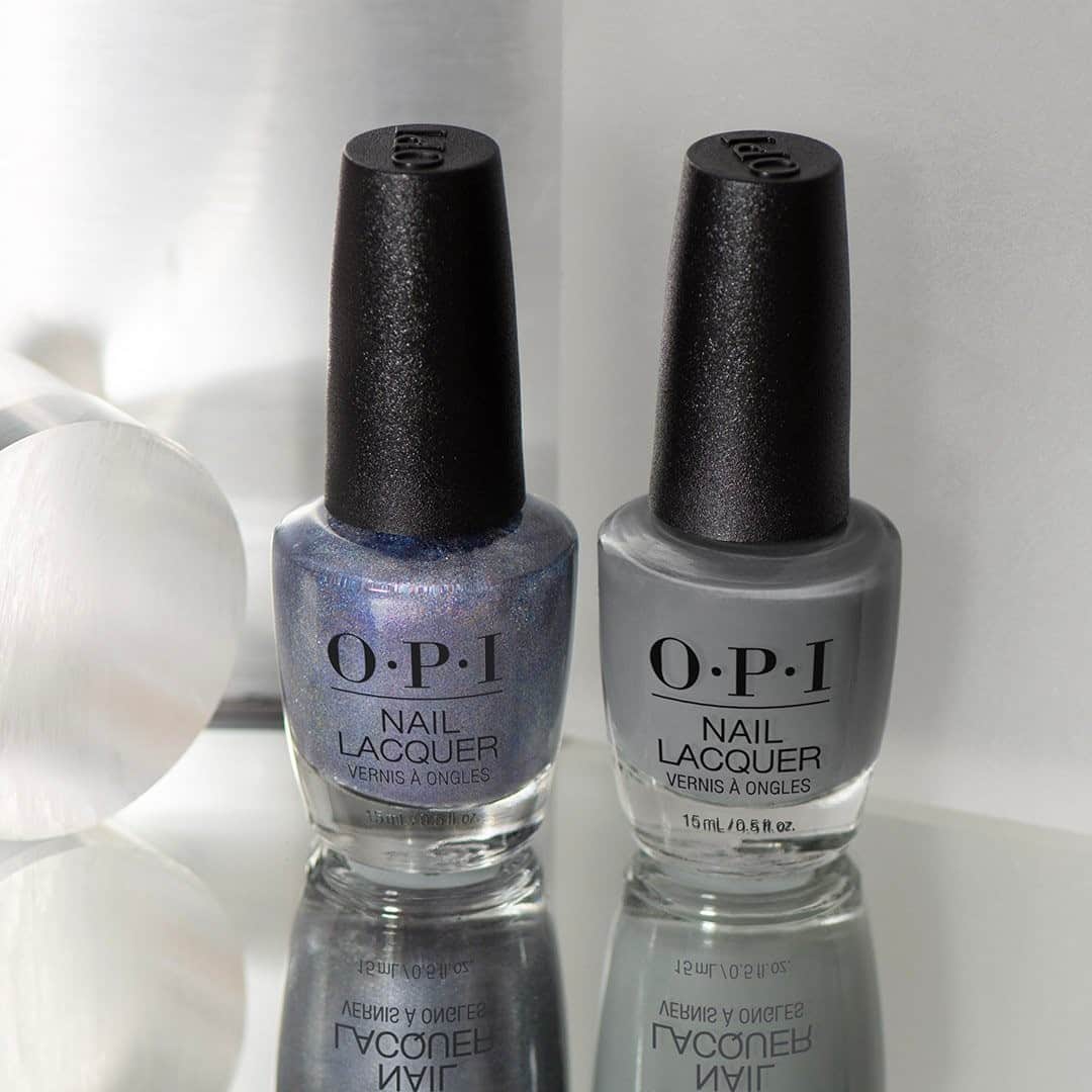 OPIさんのインスタグラム写真 - (OPIInstagram)「Shades of gray everyone will be talking about this fall: #OPINailsTheRunway and #SuziTalksWithHerHands.   #ColorIsTheAnswer #OPIMuseOfMilan #GrayNails #GrayMani #NeutralNails #FallMani #NailTrends #BoldNails #OPIObsessed #DarkNails #DarkMani #OPINailLacquer #FallNails #NailedIt」9月14日 9時00分 - opi