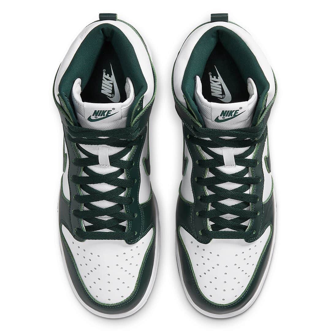 HYPEBEASTさんのインスタグラム写真 - (HYPEBEASTInstagram)「@hypebeastkicks: Here's an official look at the upcoming @nike Dunk High "Pro Green." The sneaker is equipped with a simple-yet-effective white and green color scheme, utilizing a similar color palette to the 2008 “Pine Green” release, but differentiates itself by significantly darkening its green shade along the toebox, Swoosh, and eyestays. This also marks the first Dunk High release of the year and serves as a warm-up for 2021’s rumored slate of High releases. Pick up a pair on September 18 for $110 USD.⁠⠀ Photo: Nike」9月14日 10時39分 - hypebeast