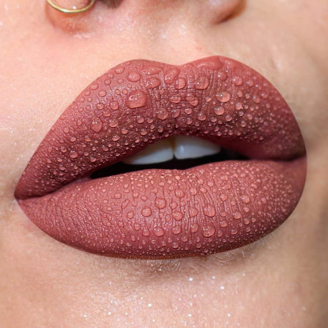 Kylie Cosmeticsさんのインスタグラム写真 - (Kylie CosmeticsInstagram)「@lipsonfire in Lovestruck Liquid Lipstick!💋✨」9月14日 11時04分 - kyliecosmetics