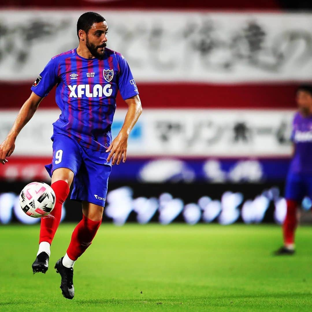 FC東京オフィシャルグッズさんのインスタグラム写真 - (FC東京オフィシャルグッズInstagram)「🔵🔴 vs #ヴィッセル神戸  綺麗な崩しからの完璧な逆転ゴール。 次こそ勝利の笑顔を。 @diegoqoliveira  @fctokyoofficial  #ディエゴオリヴェイラ  #FC東京 #fctokyo #tokyo」9月14日 16時55分 - fctokyoofficial