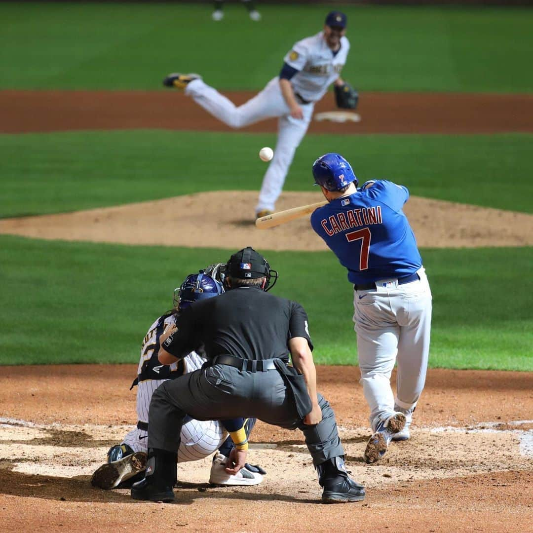 シカゴ・カブスさんのインスタグラム写真 - (シカゴ・カブスInstagram)「How’s that for a team win?」9月14日 11時30分 - cubs