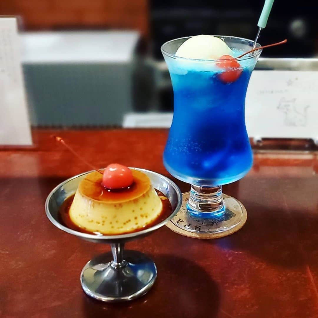 ミスター黒猫（黒猫仙人）のグルメインスタ