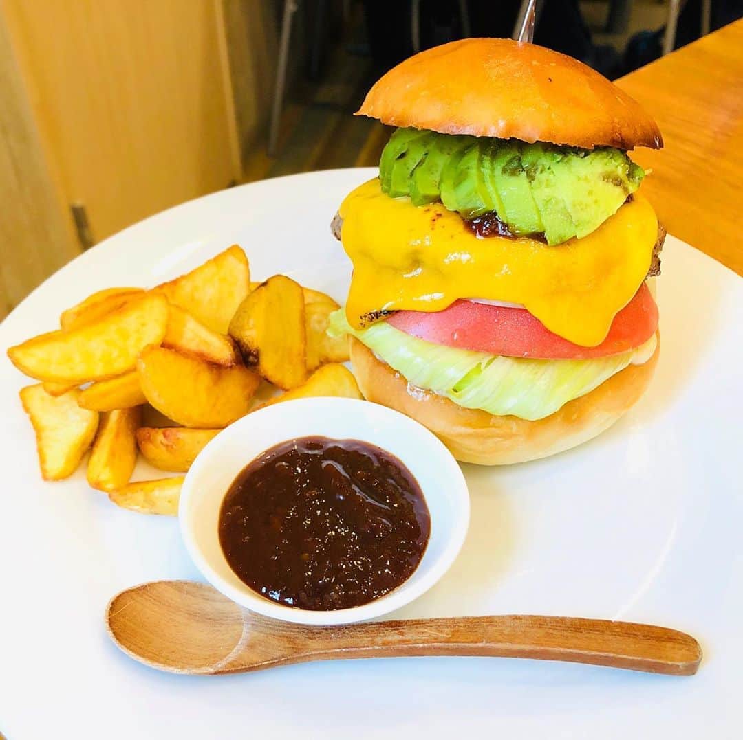 浅井マリカのグルメインスタ