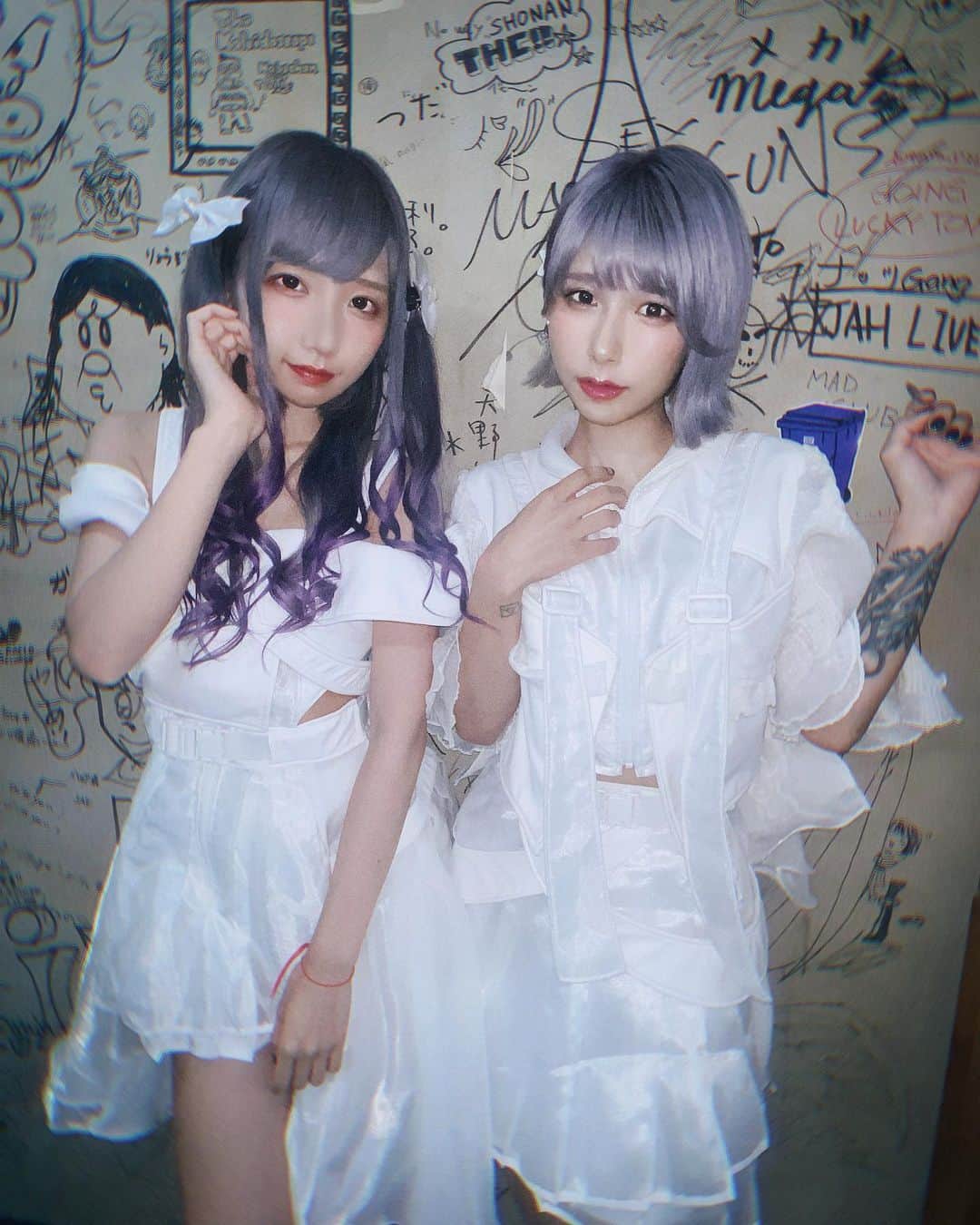 病夢やみいのインスタグラム：「♡🐹✡️♡ #CY8ER  #ショートボブ#ボブアレンジ#外ハネボブ #エクステ#派手髪#머리스타그램#헤어컬러링#단발머리 #haircolor#purplehair#tattoogirl#twinscode」