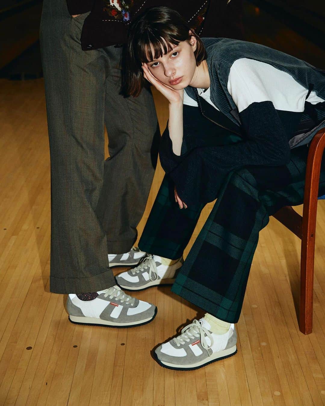 パトリックラボのインスタグラム：「𝐏𝐀𝐓𝐑𝐈𝐂𝐊 𝟐𝟎𝟐𝟎 𝐀𝐔𝐓𝐔𝐌𝐍 𝐀𝐍𝐃 𝐖𝐈𝐍𝐓𝐄𝐑 𝐂𝐎𝐋𝐋𝐄𝐂𝐓𝐈𝐎𝐍  Photograph：Kento Mori @kentomori.insta  Styling：Ryota Yamada @ryotayamada______  Hair&amp;make-up：Koichi Amano @amano_onama  Models：Marko［Image］,Lera［ZUCCA］  Design：Hitoki Naruo @naruochanworks  Edit：Hayato Hirohara @hayato518」