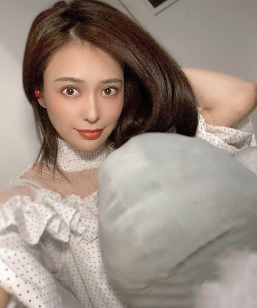平塚千瑛さんのインスタグラム写真 - (平塚千瑛Instagram)「涼しくなって過ごしやすくなってきましたね🍃 体調崩さないようにしようね☺️ 昨日のZOOMオフ会ありがとうございました✨昨日も本当に楽しかったです！初めましての方もいらっしゃって嬉しかったです✨ みんなありがとう☺️💓 次回は9/21㊗️月です！ 9月の開催はこの日が最後なので是非参加してみてください💐 ストーリーにURL貼っています✨」9月14日 14時18分 - chiaki_hiratsuka
