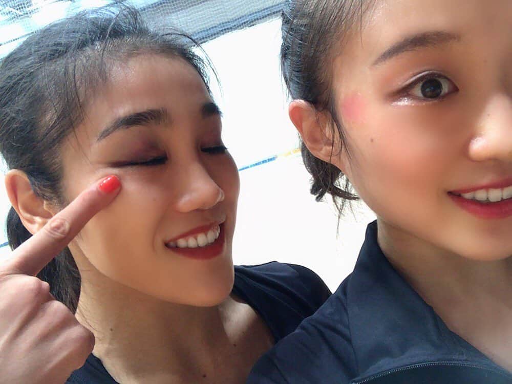 熨斗谷さくらさんのインスタグラム写真 熨斗谷さくらinstagram ちょっと分かりにくいけど あまり知られてませんが新体操もアザ 傷当たり前のスポーツ この時は梨恵姉が目の上にアザできてアイシャドーしてるみたいで 私も顔面擦りむいてたから一緒