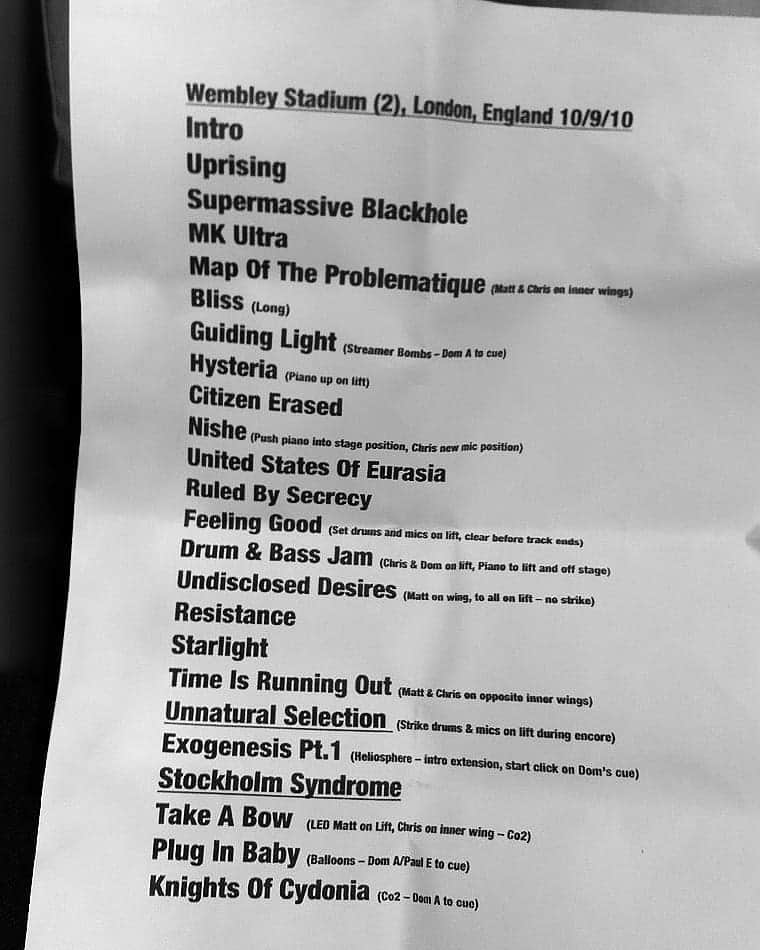 MUSEさんのインスタグラム写真 - (MUSEInstagram)「Just over ten years ago we played two sold-out Wembley Stadium shows for our fifth album The Resistance. Would love to hear from anyone who joined us on the Friday or Saturday, leave a comment or tag us in your stories.」9月15日 0時50分 - muse