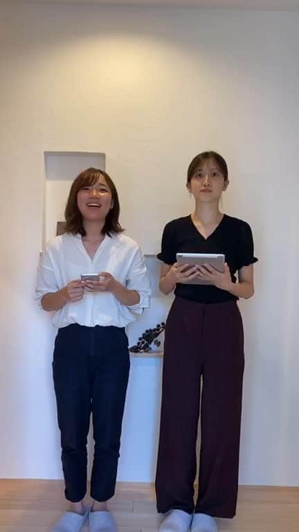 satsumahomeのインスタグラム：「お家で楽しめるLIVE見学の見逃し配信！  ・ ————————————————————— さつまの注文住宅  @satsumahome ————————————————————— さつまのYouTube  @satsuma.youtube ————————————————————— さつまの資料請求 @sh.request ————————————————————— さつまのイベント @sh.eventinfo ————————————————————— さつまのLINE 　　@sh.lineinfo ————————————————————— ・  #さつまホーム #無添加住宅 #漆喰 #無垢床 #goooodhome #キッチン #オリジナルキッチン #カウンターキッチン #杉 #stayhome #home #自粛 #配信 #白い家 #ライブ配信 #配信 #LIVE #モデルハウス #森林 #森 #景色 #ナチュラル #ナチュラルデザイン #オンライン #小上がり #勾配天井」