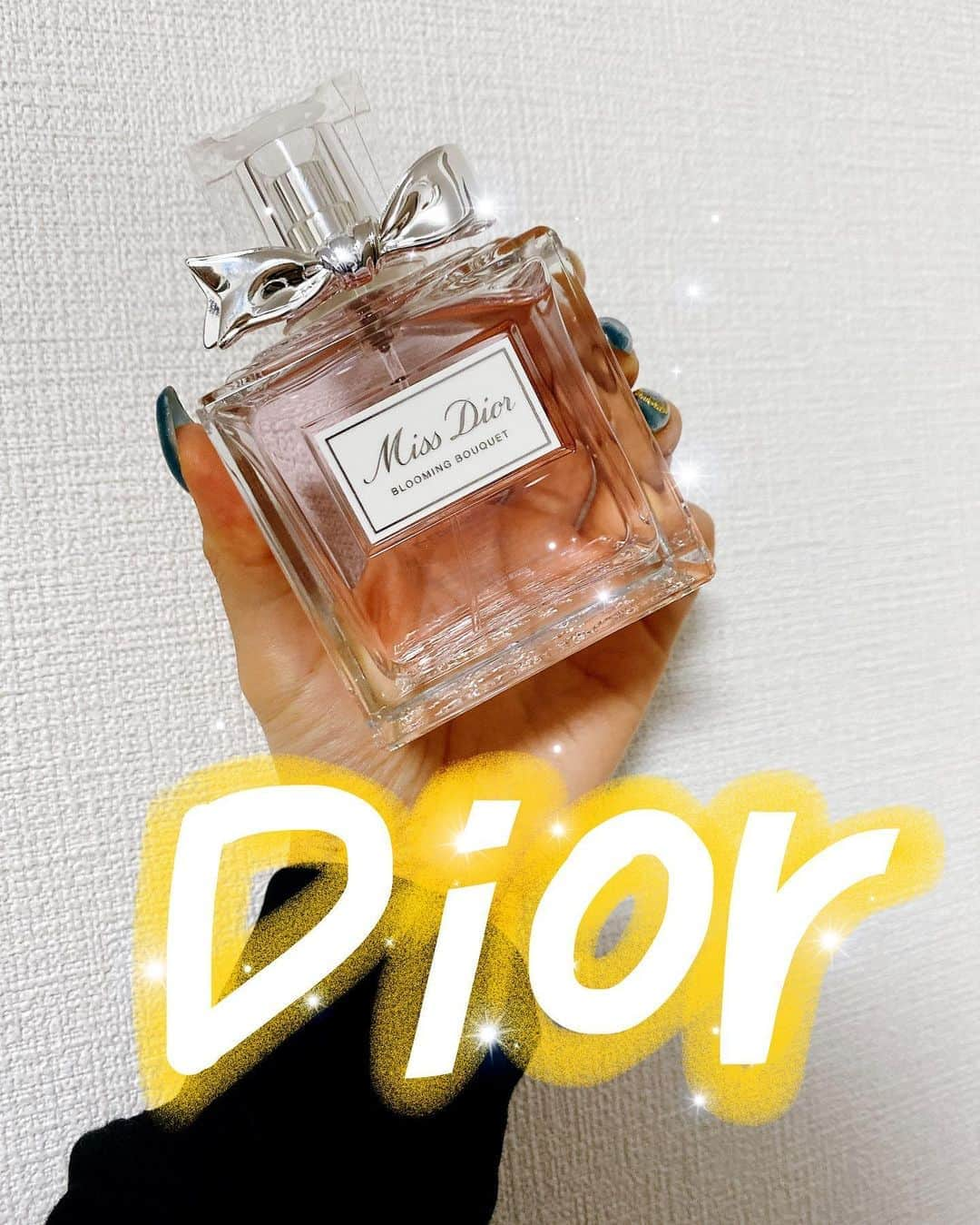 妃菜さんのインスタグラム写真 - (妃菜Instagram)「・ さいきんの香水👠👠💞 ・ #dior#香水#メイクアップ」9月14日 18時14分 - aere_aveda