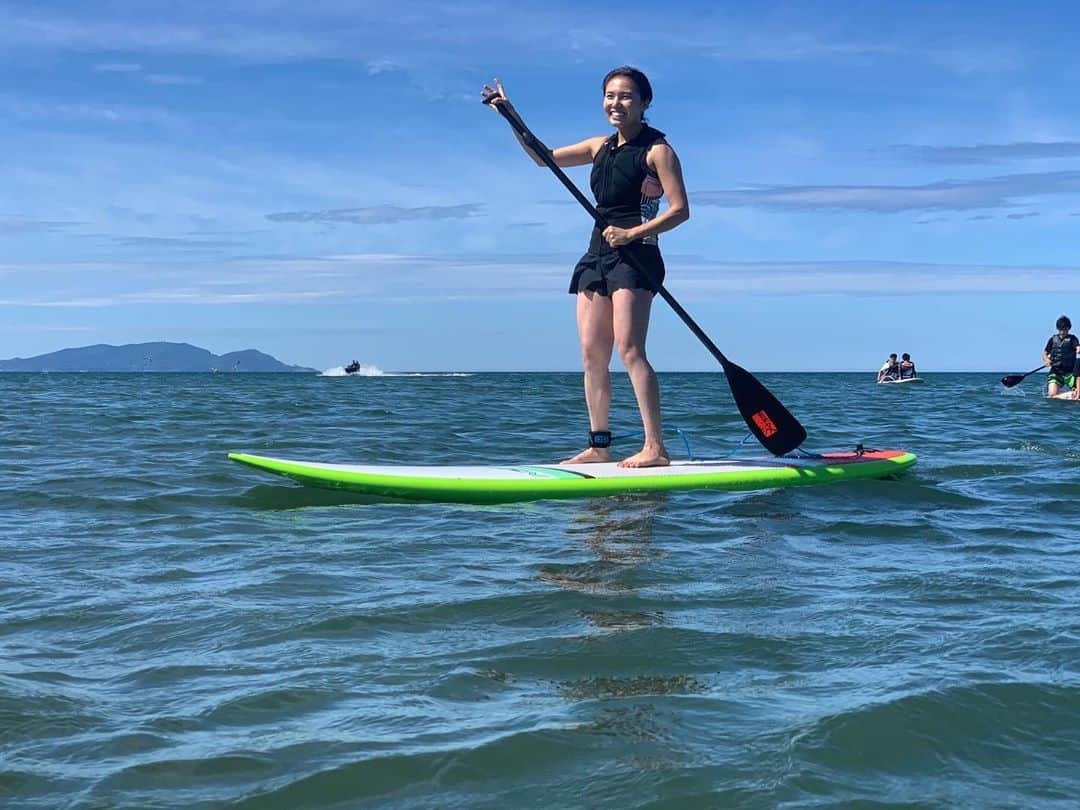 松本遥奈さんのインスタグラム写真 - (松本遥奈Instagram)「もう夏終わりだね💦 SUP楽しかったな〜😌🧡 #夏 #海 #sup」9月14日 19時10分 - haruna_matsumoto