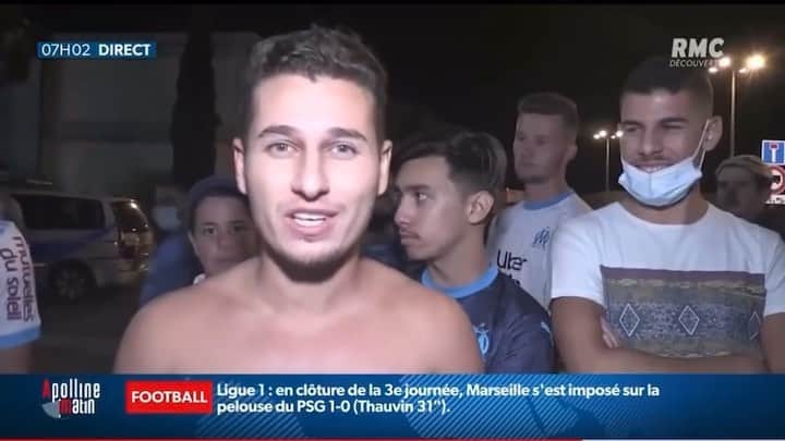 アディル・ラミのインスタグラム：「Nooo walla @cavaniofficial21 Il savoure normal clope au bec en toute décontraction #humour #rival pas #enemies #om #psg /// @mou_mou_88 @oilid_jijilien @iamyaxx @bengous @djems13014 @jawad06400」