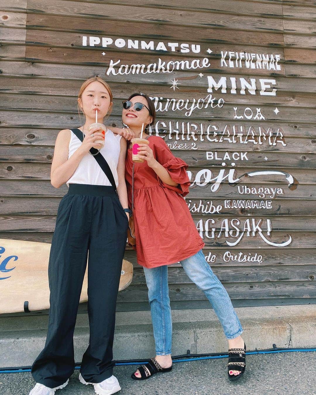 sayocoのインスタグラム：「久々に友達に会えて充実した休日🌴🌈 最近ずっとインドアだったから 久しぶりに写真撮った😂 📸&🚗 @mionpu 🙏❤️」